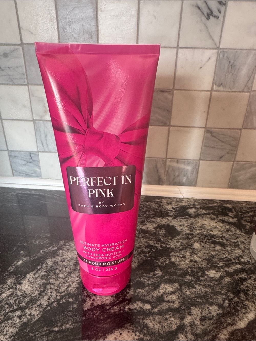 Bath & Body Works Perfect in Pink Body Cream - Bright Pink